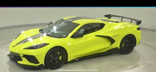 Yellow 2022 Chevrolet Corvette Stingray w/3LT