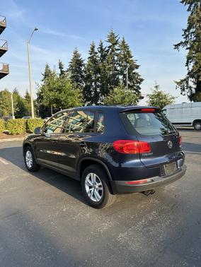 Blue 2013 Volkswagen Tiguan S