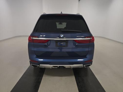 Blue 2020 BMW X7 xDrive40i