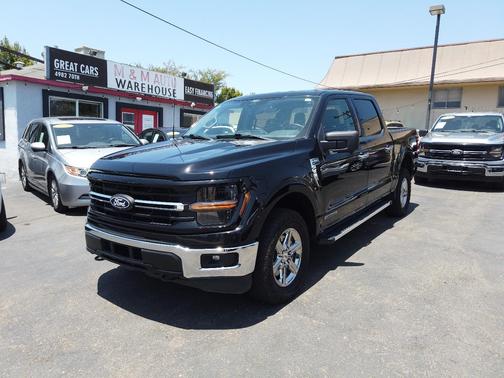 Black 2024 Ford F-150 XLT