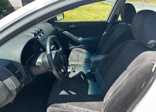 2010 Nissan Altima 2.5 S