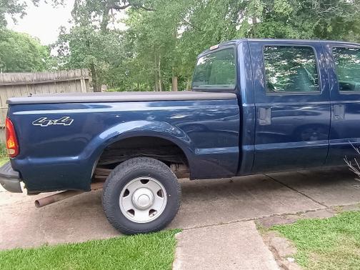 2007 Ford F-250 XL Crew Cab Super Duty