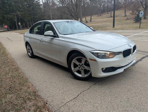White 2013 BMW 328 i xDrive