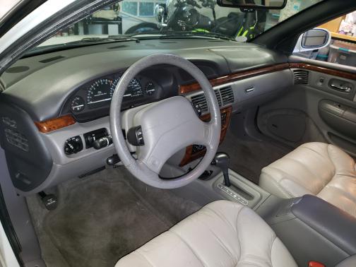 1994 Chrysler LHS Base