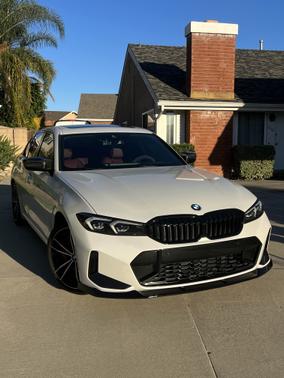 2023 BMW 330 i xDrive