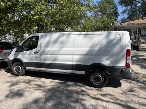 2017 Ford Transit-250 Base