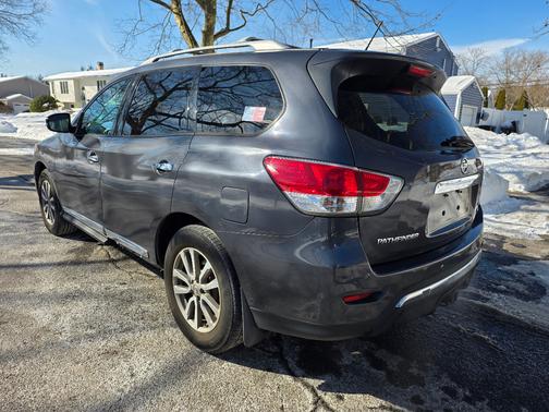 2014 Nissan Pathfinder SL
