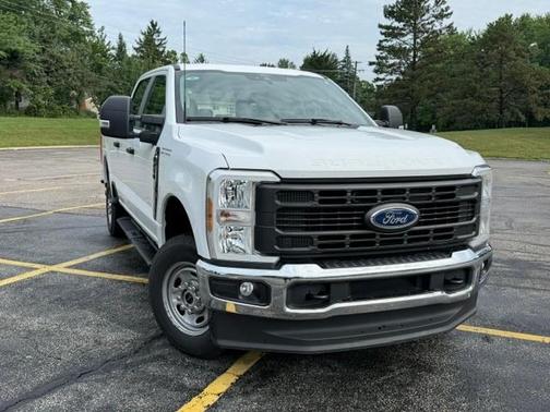 White 2024 Ford F-250 XL