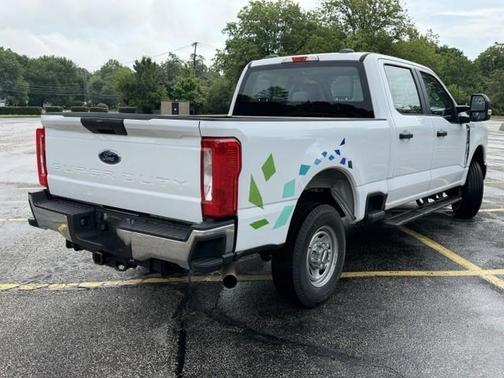 White 2024 Ford F-250 XL