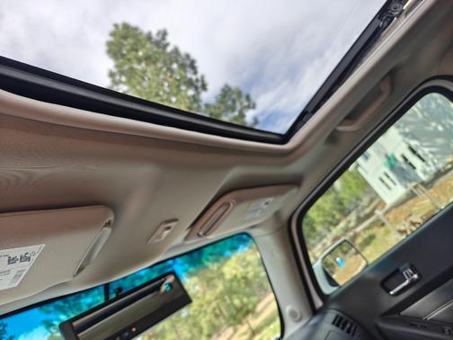 White 2008 Hummer H3 Alpha