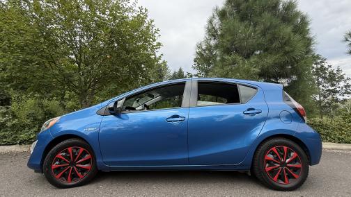 2015 Toyota Prius c Two