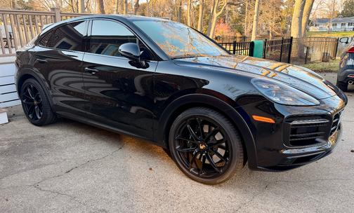 2023 Porsche Cayenne Cayenne GTS