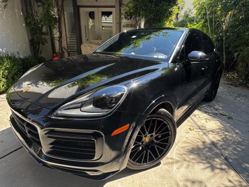 2021 Porsche Cayenne Cayenne GTS