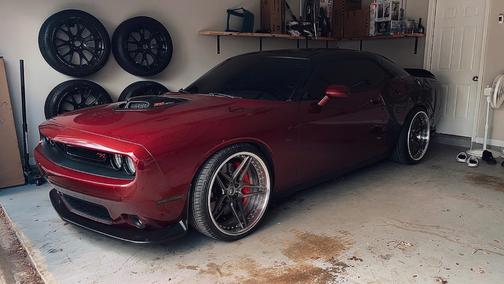 2018 Dodge Challenger 392 Hemi Scat Pack Shaker