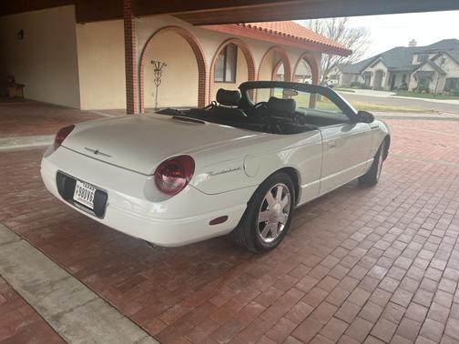 2003 Ford Thunderbird Premium