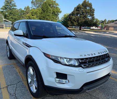 White 2014 Land Rover Range Rover Evoque Pure