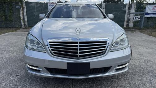 Silver 2010 Mercedes-Benz S-Class S 550