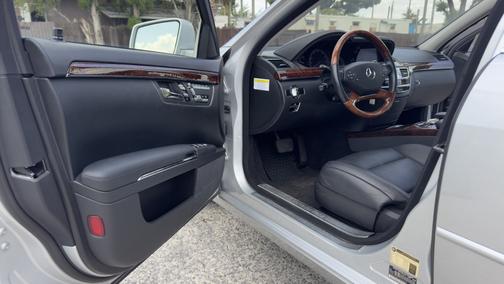 Silver 2010 Mercedes-Benz S-Class S 550