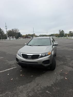 Silver 2012 Kia Sorento LX