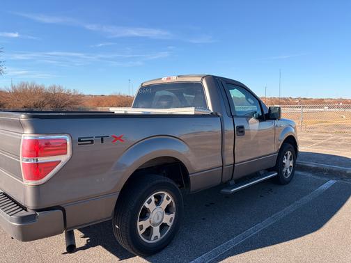 2010 Ford F-150 STX