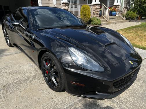 2013 Ferrari California Base