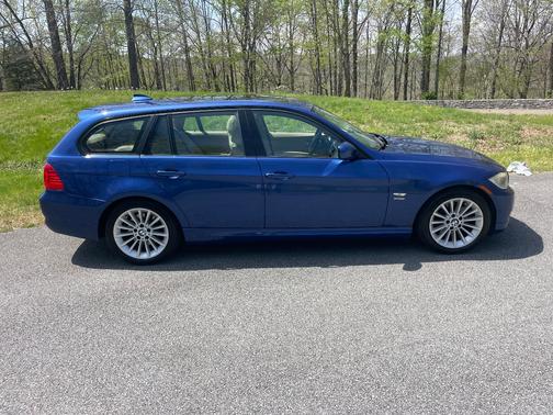 2010 BMW 328 i xDrive