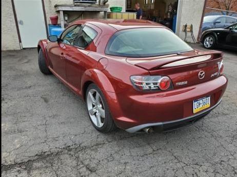 Photo 4 of 11 of 2006 Mazda RX-8 Base