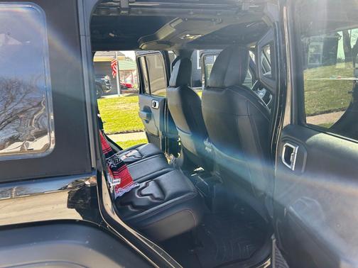 Black 2021 Jeep Wrangler Unlimited Sport S