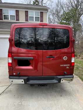 Photo 5 of 15 of 2021 Nissan NV Passenger NV3500 HD SL V8