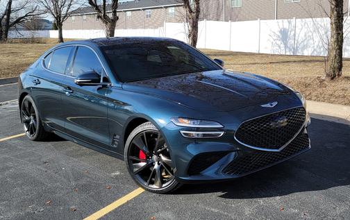2023 Genesis G70 3.3T
