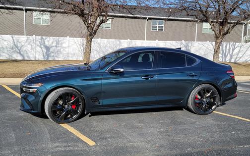 2023 Genesis G70 3.3T