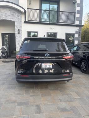 2022 Toyota Sienna XLE