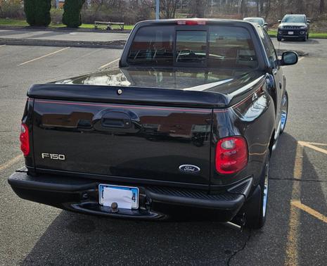 2000 Ford F-150 XLT SuperCab Flareside