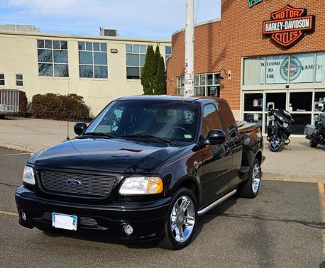 2000 Ford F-150 XLT SuperCab Flareside