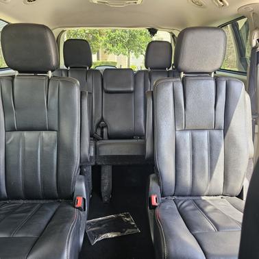 2014 Chrysler Town & Country Touring