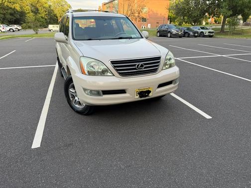 Gold 2003 Lexus GX 470 Base
