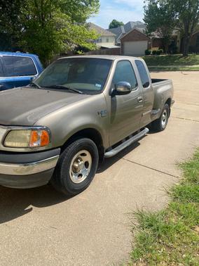 Gold 2002 Ford F-150 XLT SuperCab Flareside