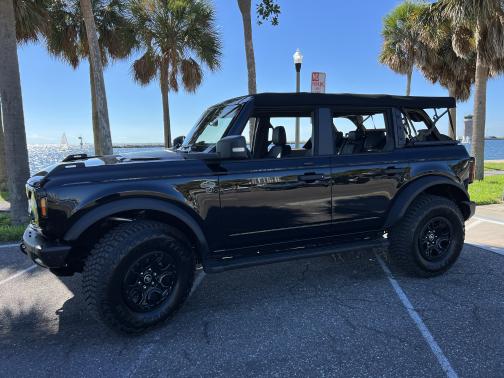 Photo 1 of 14 of 2022 Ford Bronco Wildtrak Advanced