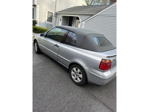 2002 Volkswagen Cabrio GLX