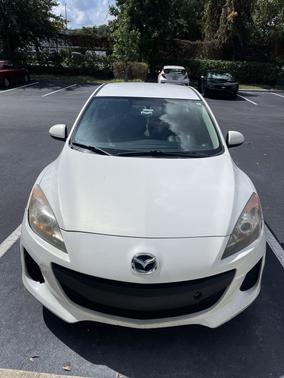 2013 Mazda Mazda3 i Sport