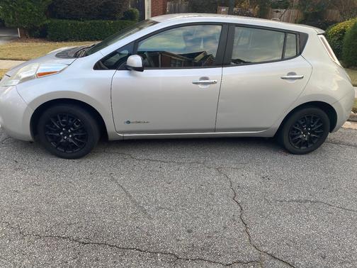 2015 Nissan Leaf S