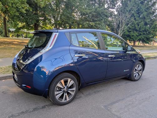 2016 Nissan Leaf SV