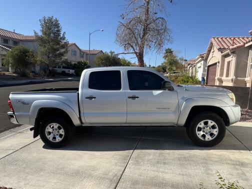 2006 Toyota Tacoma PreRunner Double Cab