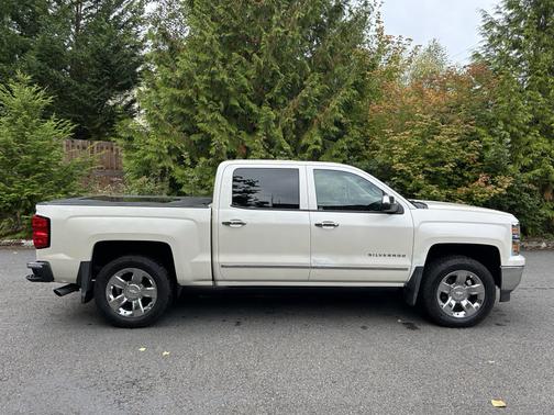 White 2014 Chevrolet Silverado 1500 2LZ