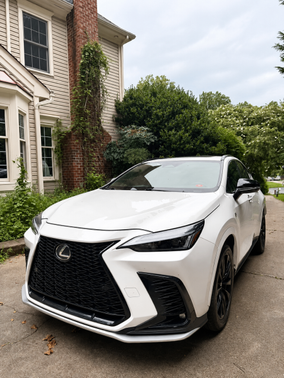 White 2022 Lexus NX 350 F SPORT Handling