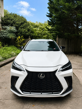 White 2022 Lexus NX 350 F SPORT Handling