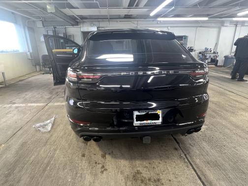 2022 Porsche Cayenne Turbo