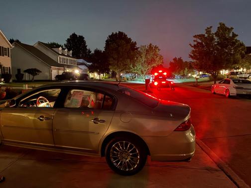Gold 2008 Buick Lucerne Super