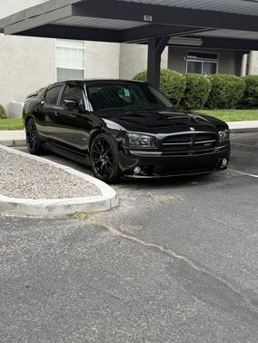Black 2006 Dodge Charger SRT8