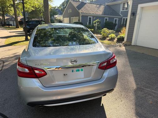 Brown 2017 Nissan Altima 2.5 S